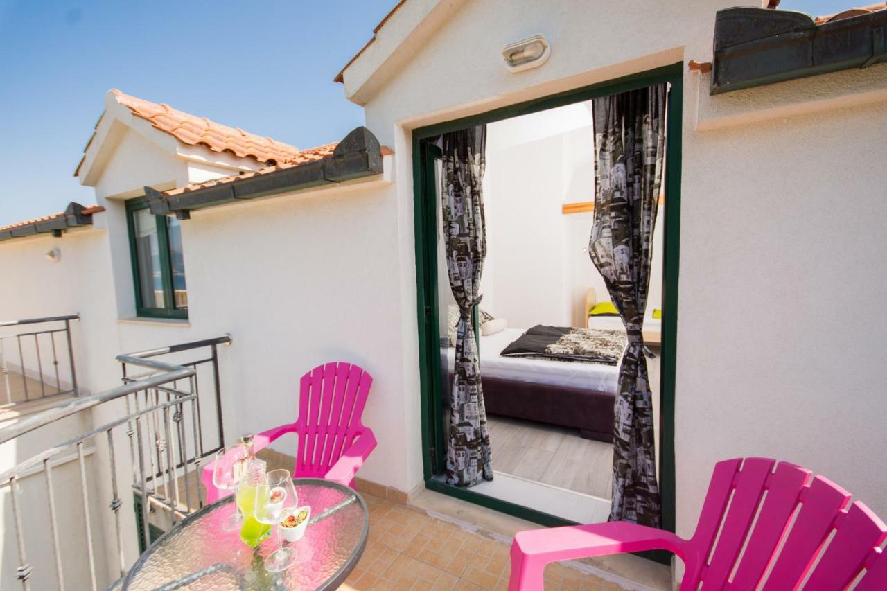 Guesthouse Vakans Slatine Exterior foto